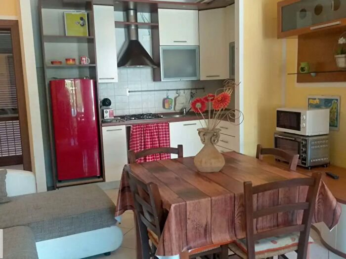 Appartamento trilocale in vendita in Via di Castiglione, Campo Nell'Elba