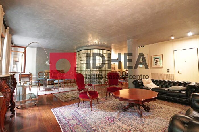 Appartamento quadrilocale in vendita in Viale Gian Giacomo Felissent, Treviso