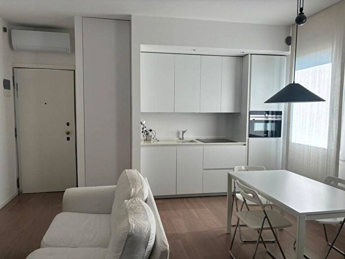 Appartamento bilocale in affitto in VIA SAN FERMO, Savonarola Ponte Molino, Padova