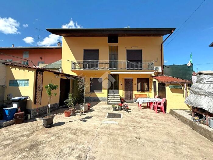 Casa con 8 locali in vendita in Via per Casale, Verolengo