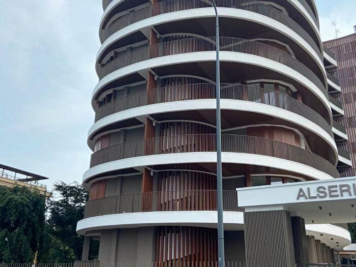 Appartamento bilocale in affitto in Via Alserio, Isola, Milano