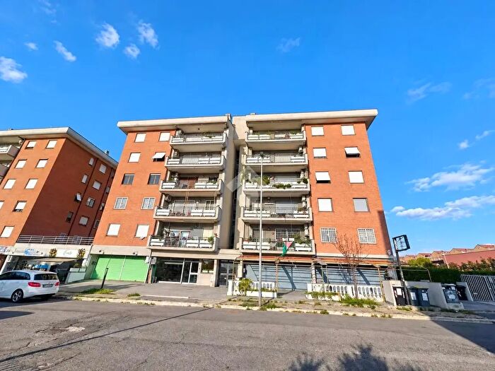 Appartamento trilocale in vendita in Via Atene, Ciampino