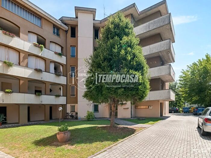 Appartamento con 5 locali in vendita in Via della Repubblica, San Felice Sul Panaro