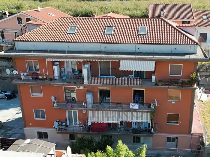 Appartamento quadrilocale in vendita in Via Tremola, Ventimiglia