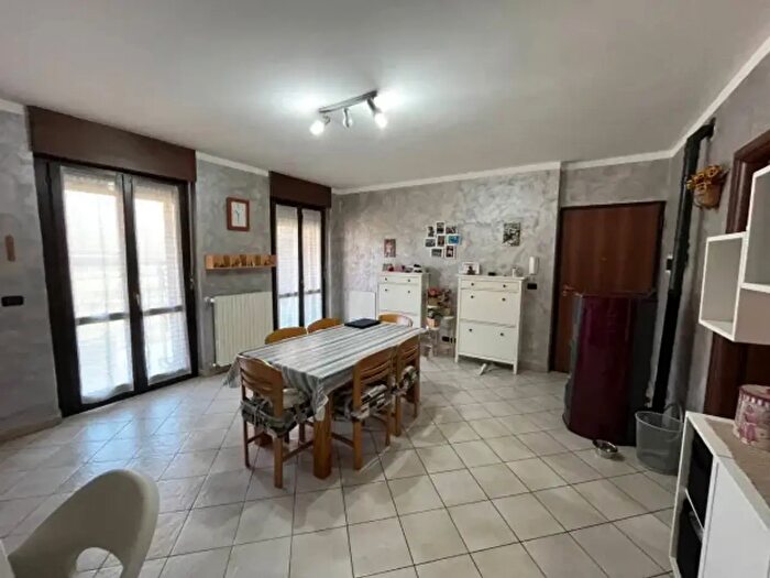 Appartamento con 5 locali in vendita in Via Provinciale, Inverso Pinasca