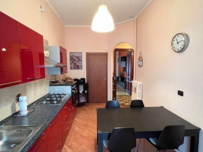 Appartamento trilocale in affitto in Via Moretta, Cenisia, Torino