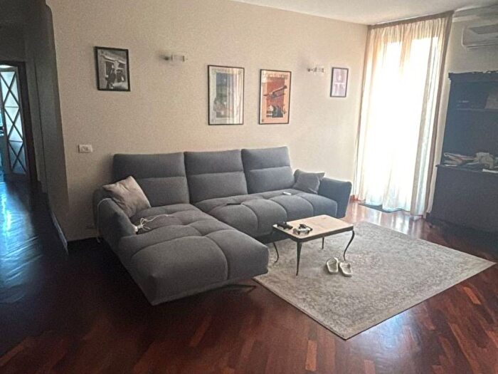 Appartamento quadrilocale in affitto in Via Amerigo Vespucci, Pegli, Genova