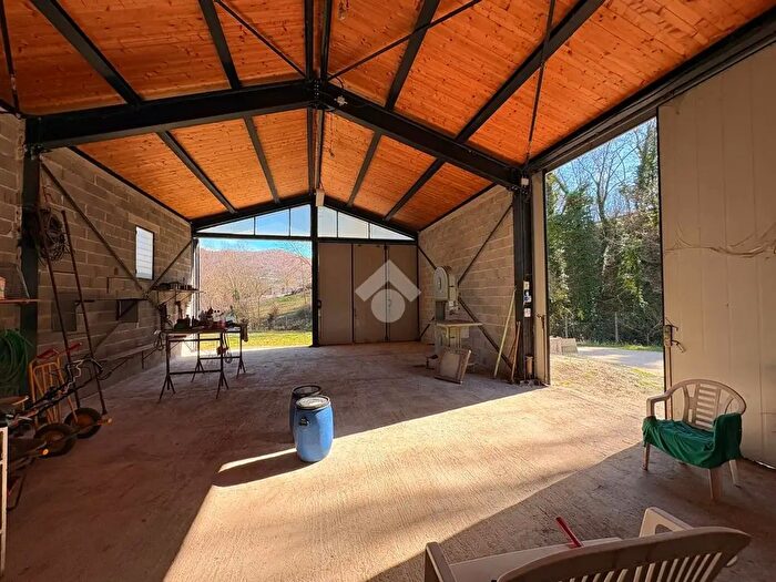 Casa monolocale in vendita in Frazione Campodiegoli, Fabriano