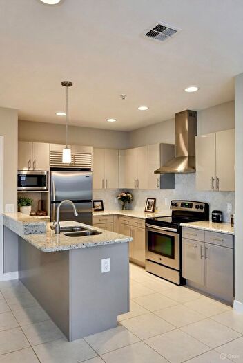 Case in Vendita e in Affitto - 3