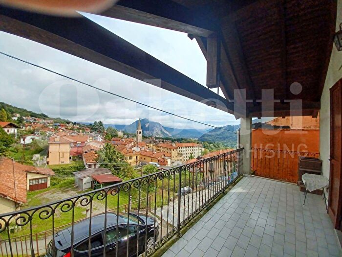 Case in Vendita e in Affitto - 3