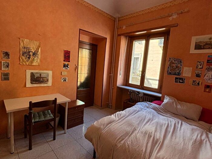 Appartamento trilocale in affitto in Via Cagliari, Regio Parco, Torino