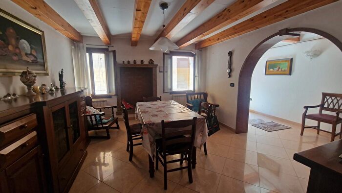 Casa con 6 locali in vendita in Venezia Pellestrina, Venezia