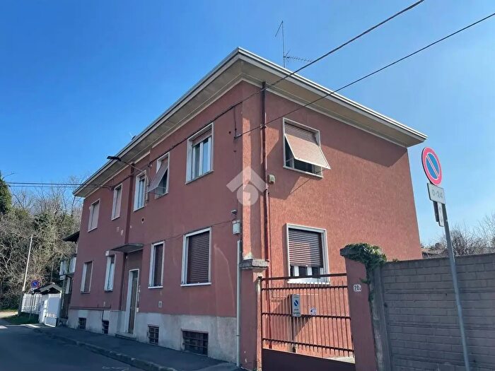 Appartamento trilocale in vendita in Via Archimede, Legnano