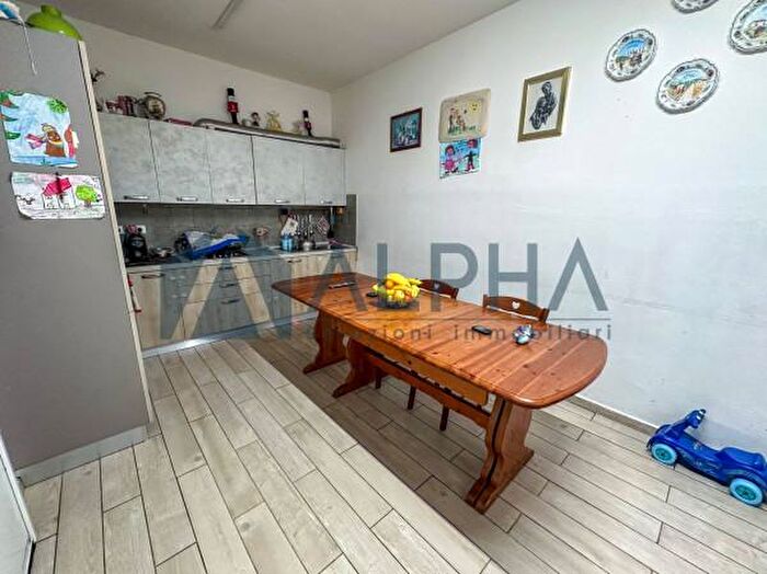 Casa con 6 locali in vendita in Corso Giacomo Matteotti, Faenza