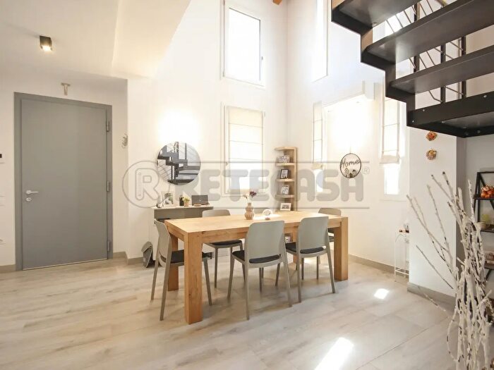 Casa con 10 locali in vendita in Via San Caterina da Siena, Breganze