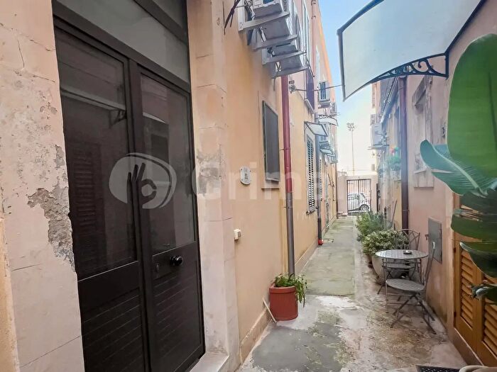 Casa in vendita in Via Angelo Cavarra, Noto