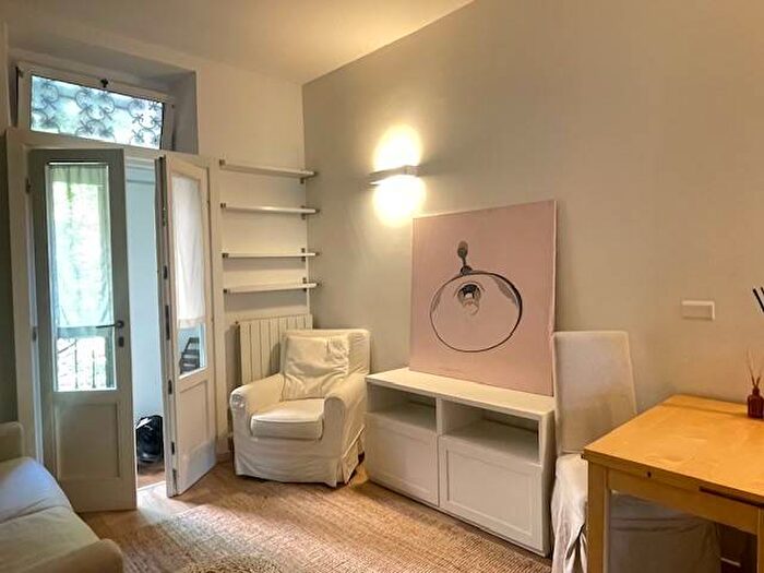 Appartamento bilocale in affitto in Via Pontida, Moscova, Milano