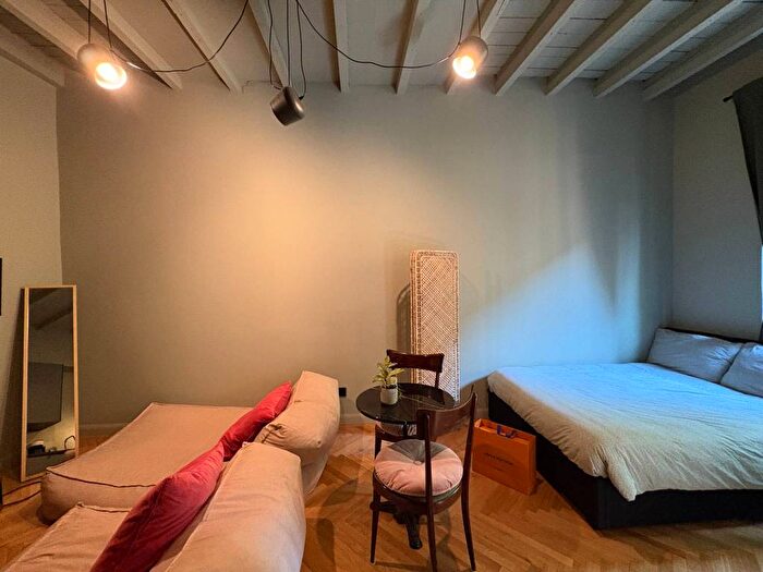 Appartamento monolocale in affitto in Via Rosolino Pilo, Porta Venezia, Milano