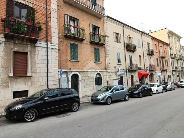 Appartamento trilocale in vendita in Via Conte Verde, Campobasso