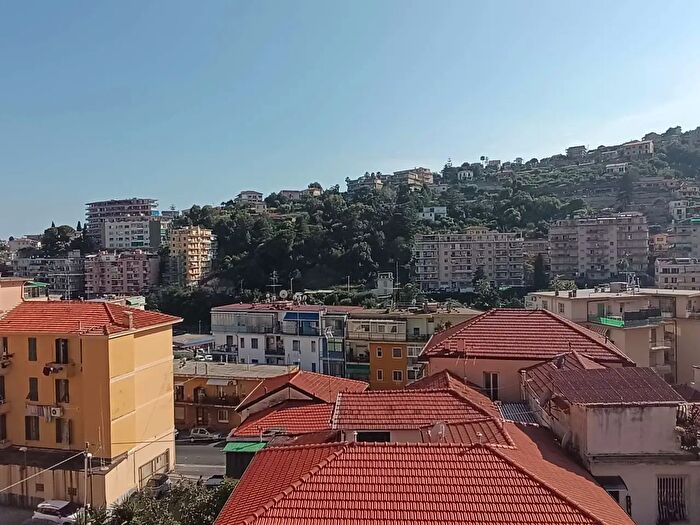 Appartamento quadrilocale in vendita in Via Galileo Galilei, Sanremo