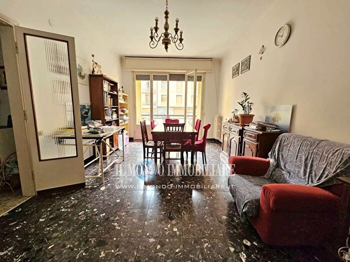 Appartamento con 5 locali in vendita in Alberti, Firenze
