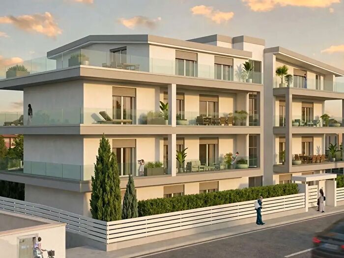 Appartamento trilocale in vendita in Seregno