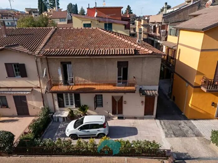 Appartamento trilocale in vendita in Via Enrico Toti, San Cesareo