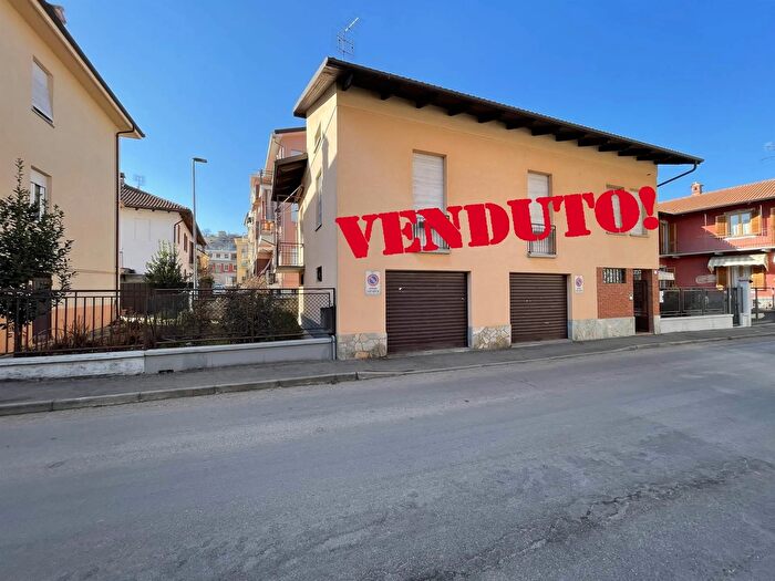 Casa con 5 locali in vendita in Alba, Alba