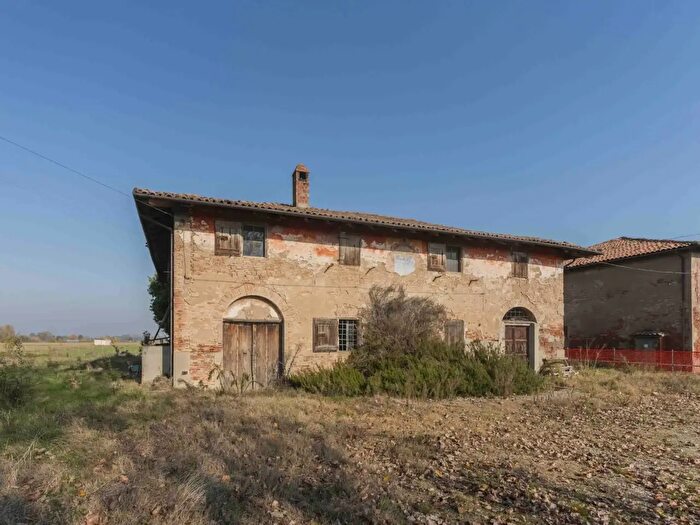 Casa quadrilocale in vendita in Birbanteria, Castenaso