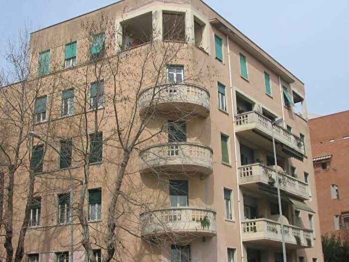 Casa trilocale in affitto in Via Algajola, Ostia Levante, Roma