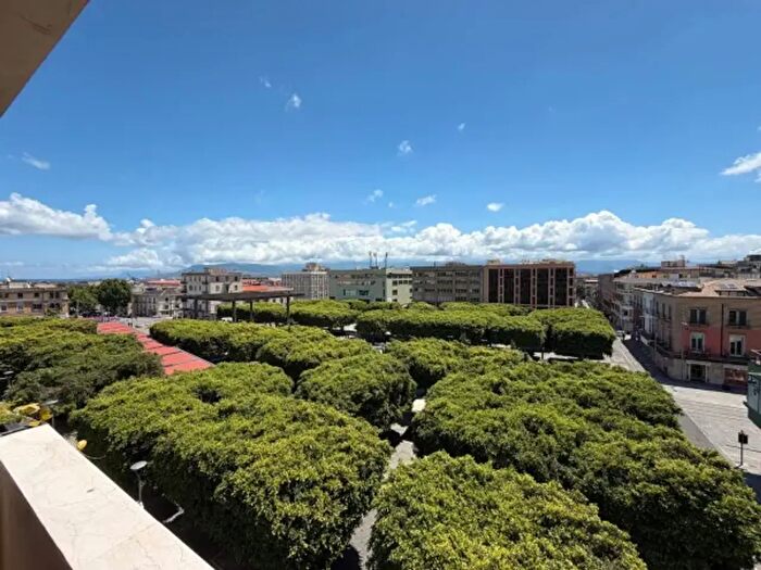 Appartamento trilocale in vendita in Via dei Mille, Messina