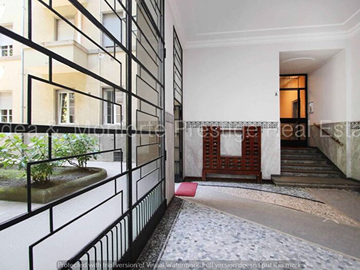 Appartamento trilocale in affitto in Viale Umbria, Porta Romana Medaglie d'Oro, Milano