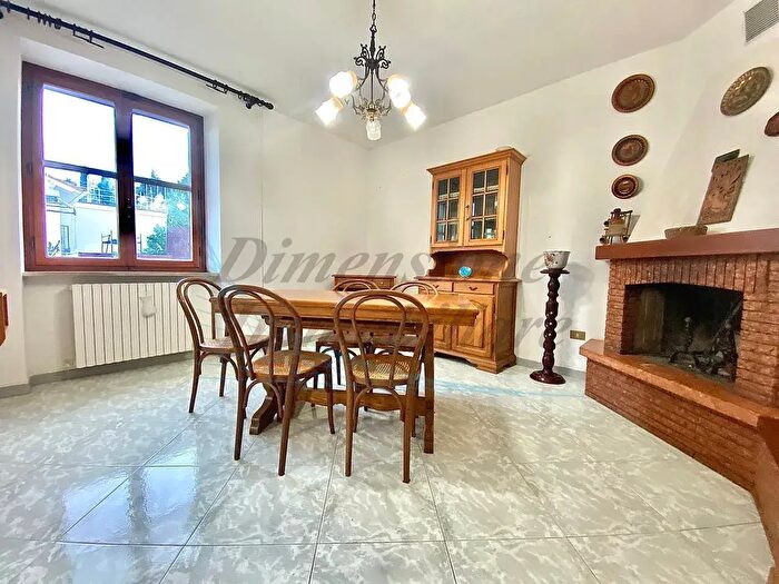 Appartamento con 5 locali in vendita in Piazza Antonio Gramsci, Rosignano Marittimo