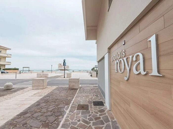 Appartamento trilocale in vendita in Largo Modesto della Porta, Francavilla Al Mare
