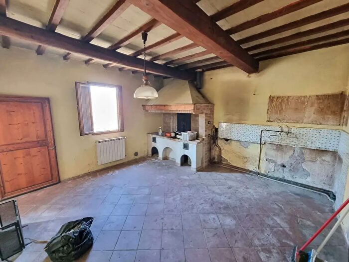 Casa con 14 locali in vendita in Via Volterrana Sud, Montespertoli