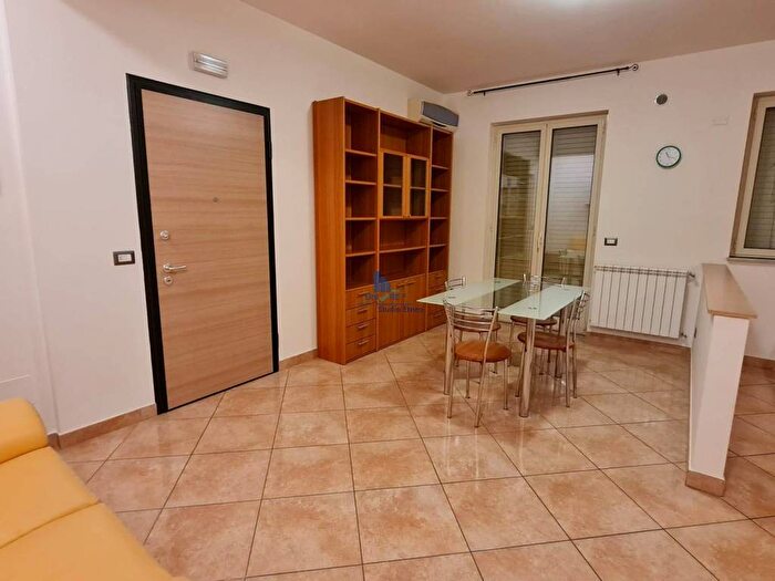 Appartamento bilocale in affitto in Via Antonio Gramsci, Centro, Gravina di Catania