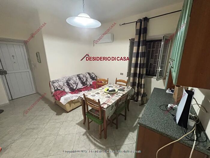 Appartamento trilocale in vendita in Palermo