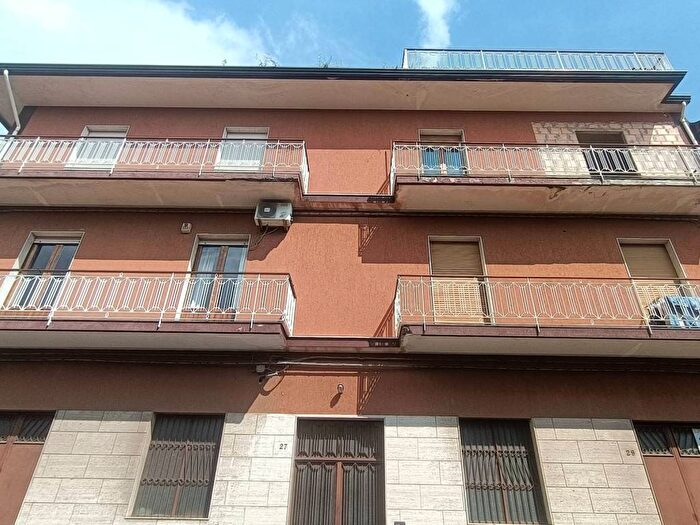 Appartamento con 6 locali in affitto in Centro, Aci SantAntonio