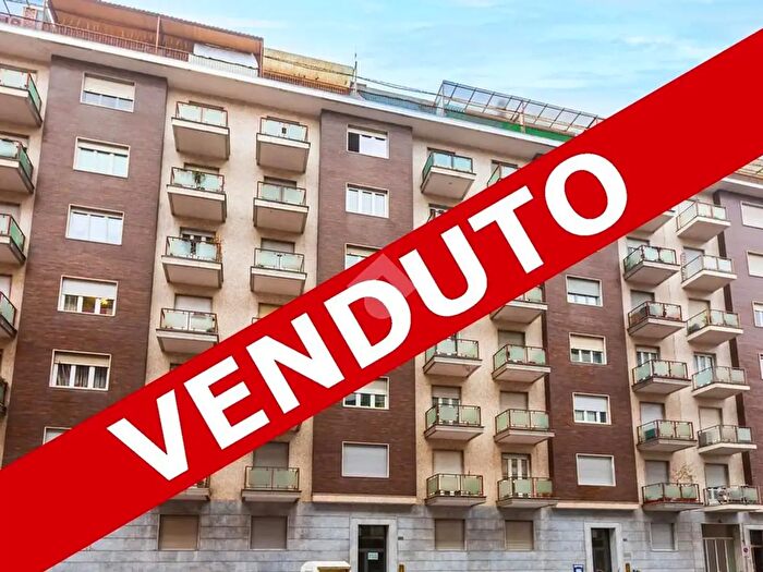 Appartamento bilocale in vendita in Via Filadelfia, Torino