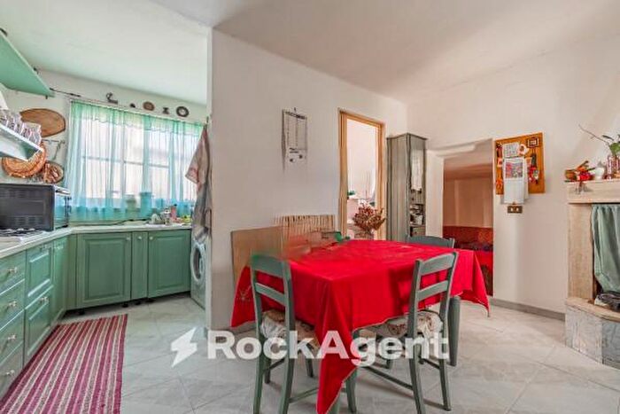 Casa trilocale in vendita in Vicolo Adriano, Cassano Delle Murge