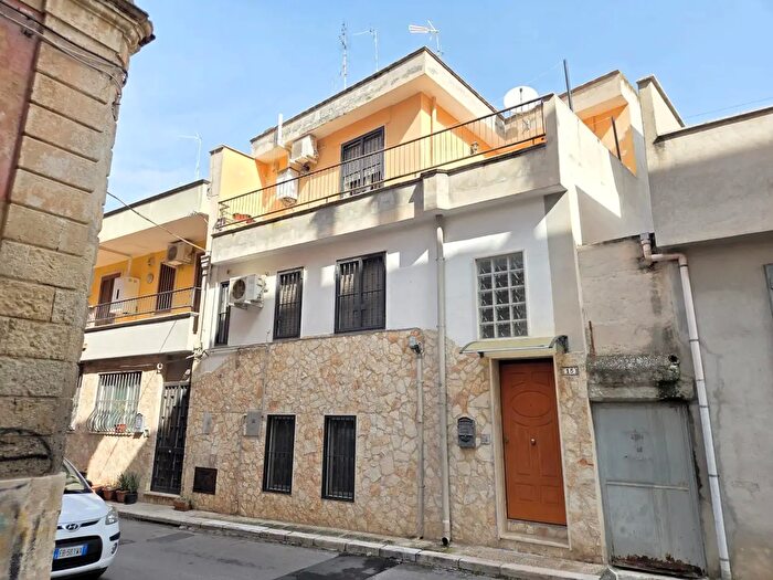 Casa quadrilocale in vendita in Via Giosuè Carducci, Triggiano