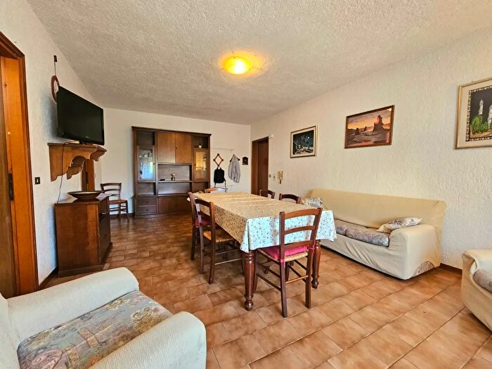 Appartamento quadrilocale in vendita in Via Gioacchino Rossini, Valledoria