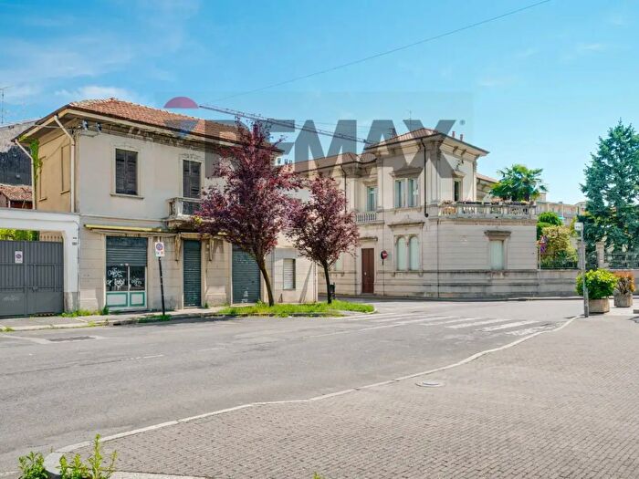 Case in Vendita e in Affitto - 2