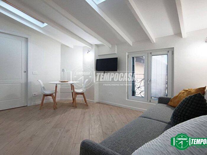 Appartamento monolocale in affitto in Viale Gabriele DAnnunzio, Corso Genova, Milano