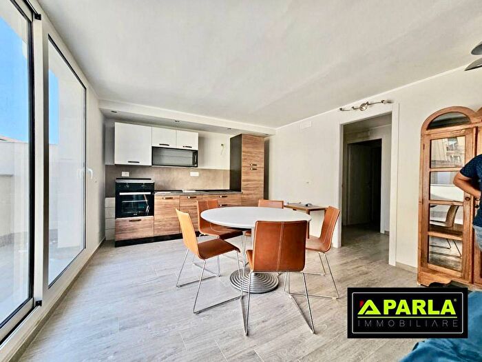 Appartamento quadrilocale in affitto in Via Regina Margherita, Canicattì