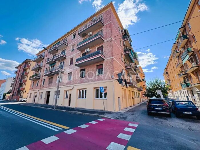 Appartamento bilocale in vendita in Via Pasubio, Bologna