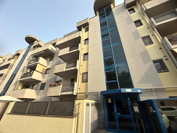 Appartamento trilocale in vendita in Via Luigi Imperati, Foggia