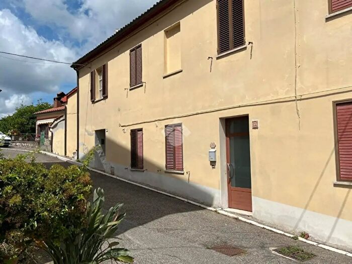 Appartamento bilocale in vendita in Via della Ripa, Allerona
