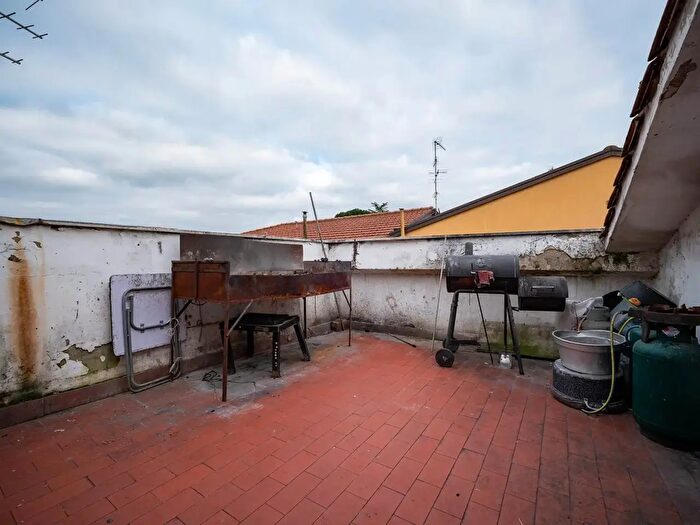 Casa quadrilocale in vendita in Via Carcerina, Campi Bisenzio