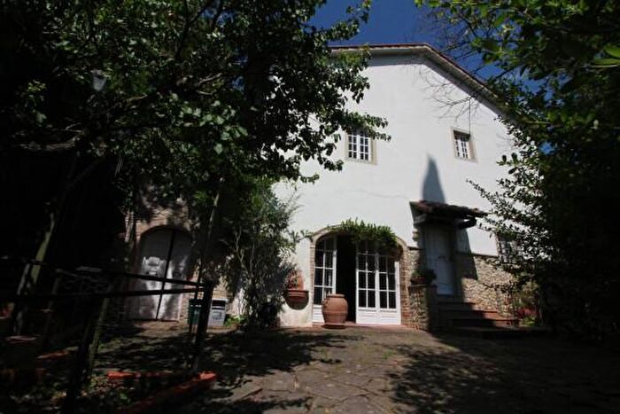 Casa con 6 locali in vendita in Via Ribaldaccio, Montespertoli